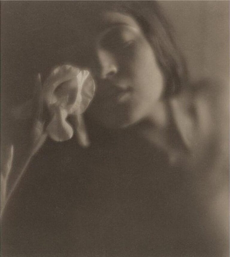 Storia, linguaggi e autori della fotografia: la guida completa 7 Tina Modotti