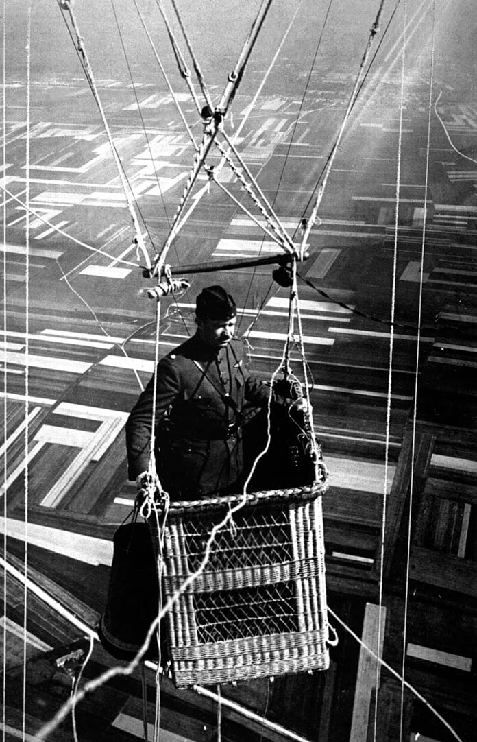 World_War_I_Observation_Balloon_HD-SN-99-02269 fotografia aerea nella prima guerra mondiale