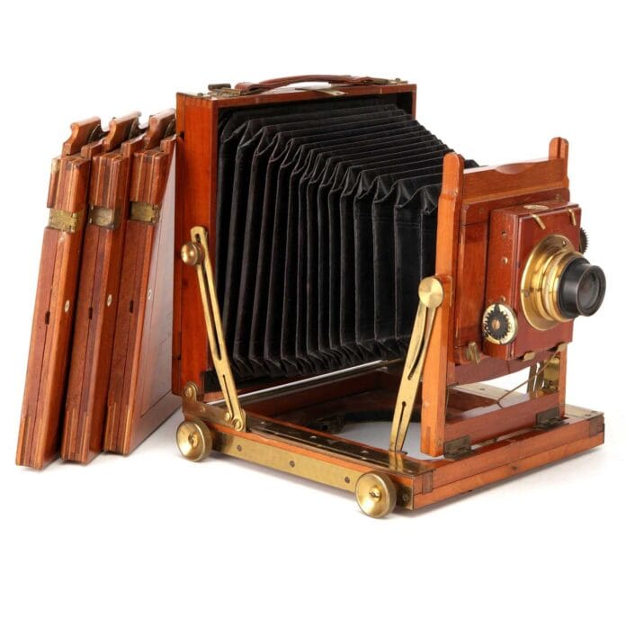 Tudar T. Hora & Co. Tudar T. Hora & Co.