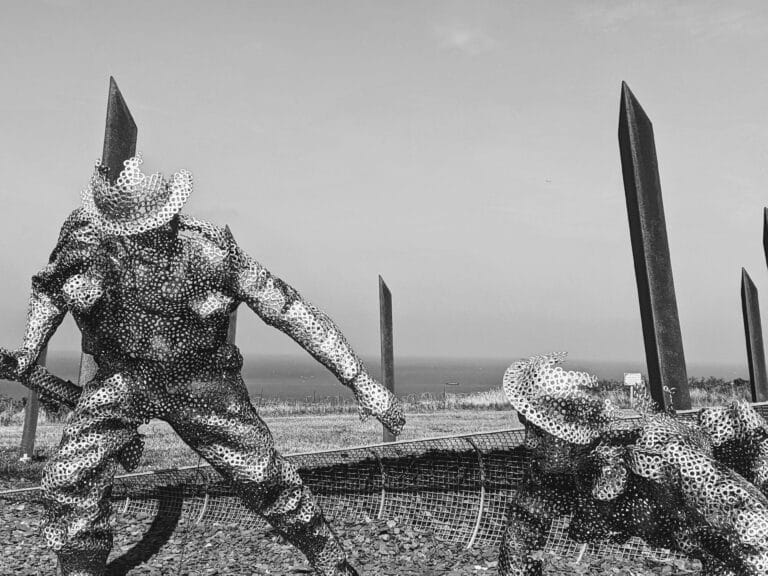bw garden memorial stockpack unsplash