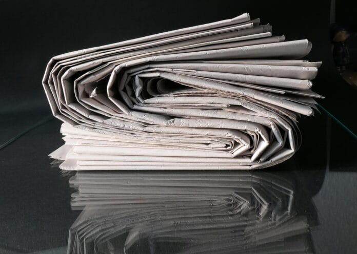 paper-training-journalism-freedom-of-the-press-article-company-magazine-journalist-newspaper-order-press-tabloid-data-document-stockpack-pixabay Fotogiornalismo e diritto di cronaca