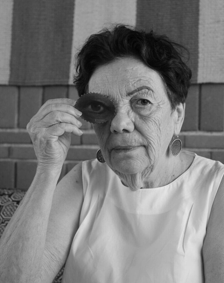 La fotografia messicana, tra rivoluzione e mito: il paese che ha inventato uno sguardo 8 Graciela Iturbide