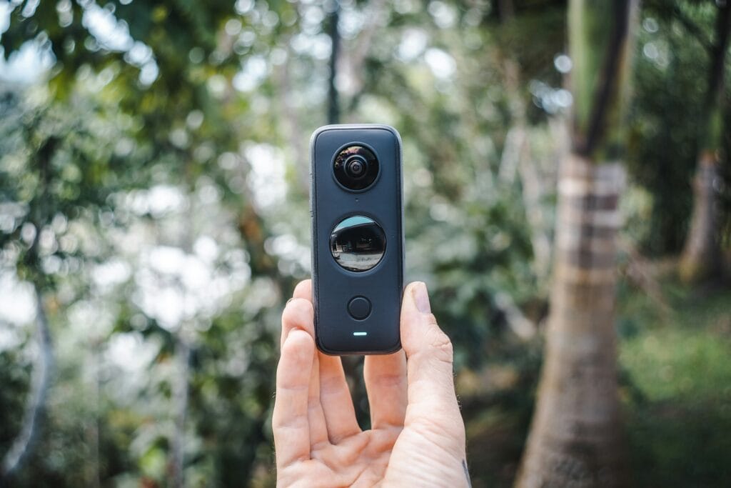 Fotografia computazionale e AI: come l'intelligenza artificiale ridefinisce l'immagine 3 Fotocamere 360°