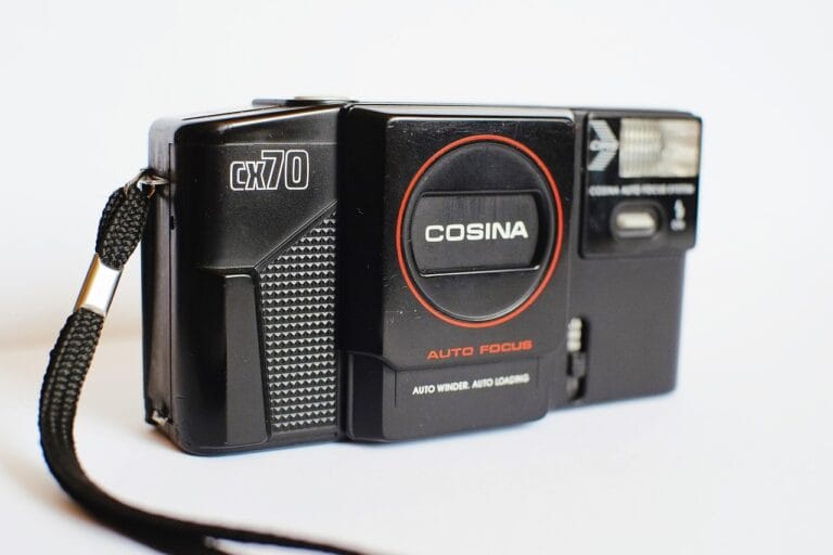 Fotocamere compatte (point & shoot): storia, tecnica e modelli 21 Fotocamere compatte Point Shoot