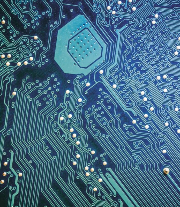 Contatto elettrico obiettivo-corpo: come avviene Contatto elettrico obiettivo-corpo: come avviene