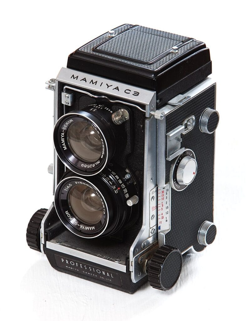 Mamiya: storia del costruttore giapponese di medio formato preferito dai professionisti 6 Mamiya_C3_7689