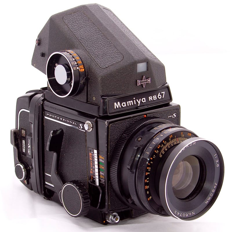 Mamiya: storia del costruttore giapponese di medio formato preferito dai professionisti 5 Mamiya_RB_67_Pro_S