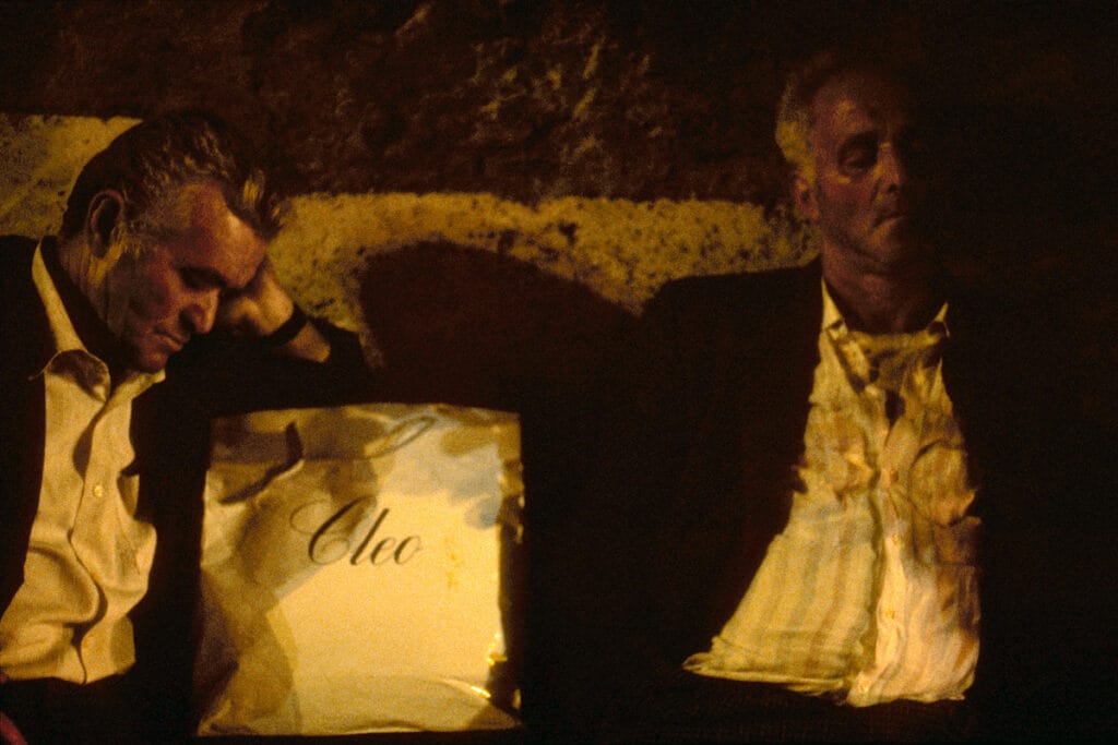 "À Rome la nuit": la Roma notturna di Hervé Gloaguen in mostra al Museo di Roma in Trastevere 10 Trastevere-Roma-1995.-Donation-Herve-Gloaguen-Ministere-de-la-Culture-Francia-Mediatheque-du-patrimoine-et-de-la-photographie