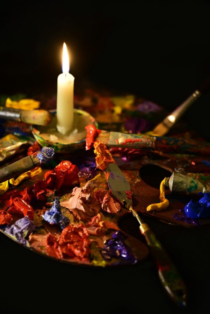 La Lezione di Caravaggio: Come usare la luce di una singola finestra per creare ritratti drammatici