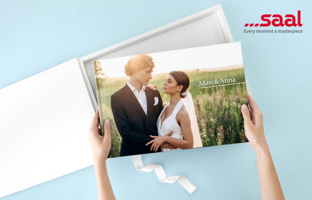 Metacrilato, Layflat e carta Fujifilm: dentro il Fotolibro Professional Line 30x30 di Saal Digital 7 saal digital